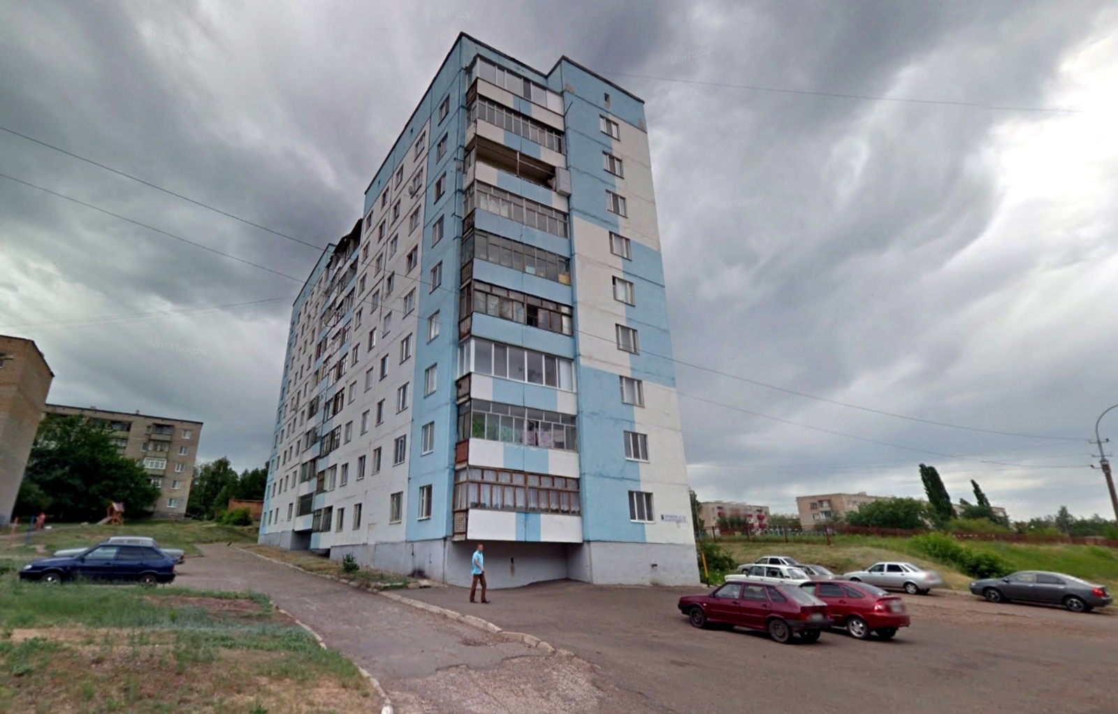 В Кумертау выставили на торги квартиру должника за  2 285 600 рублей