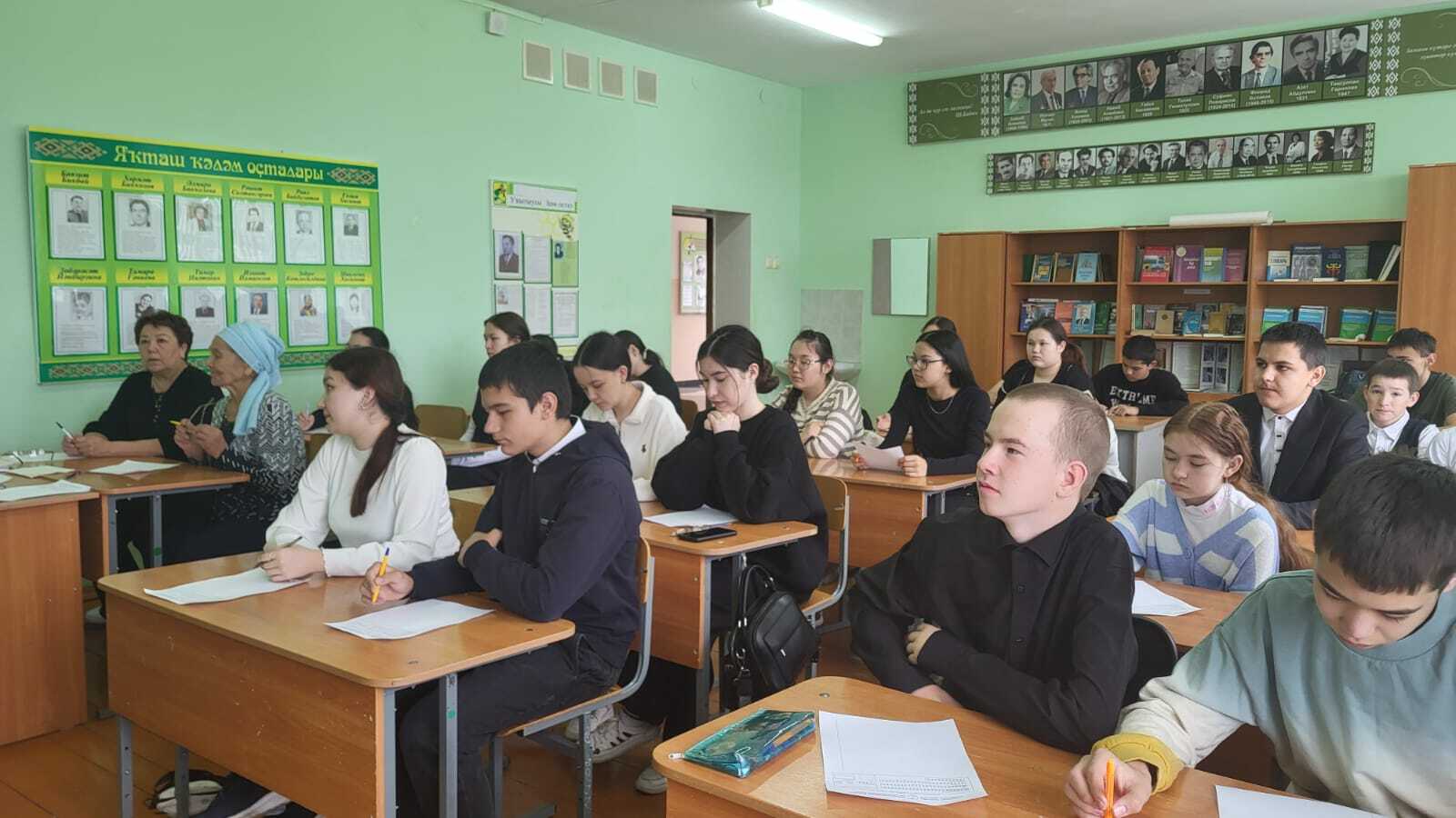 Илдәребеҙ тыныс булһын, һуғыштар бөтһөн