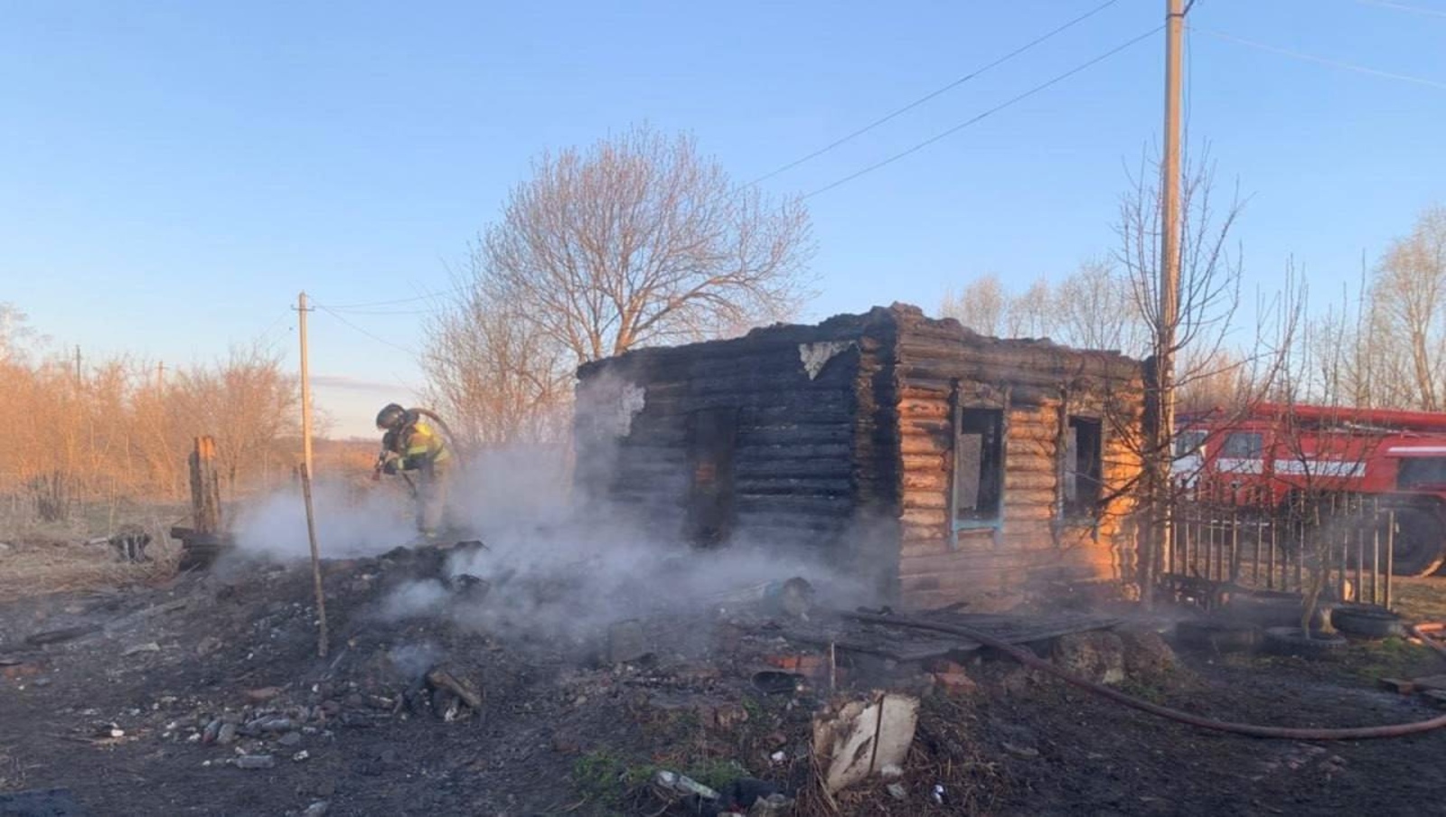 Житель Башкирии пoджег дом бабушки, она погибла в пожаре