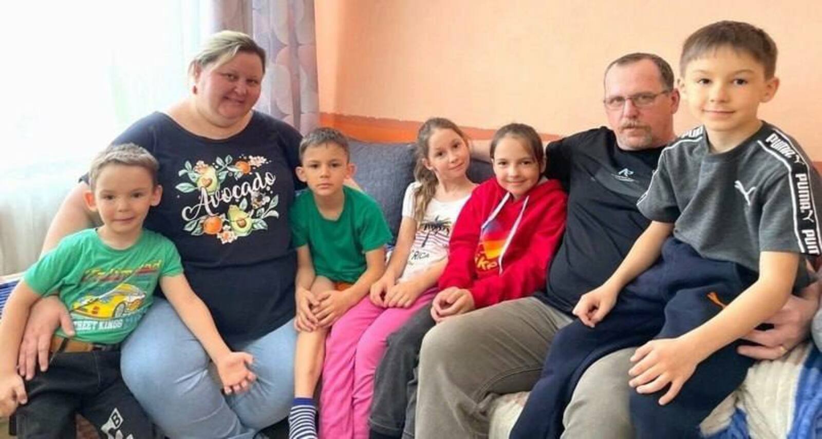 Пять детей из Донецка обрели семью в Башкирии