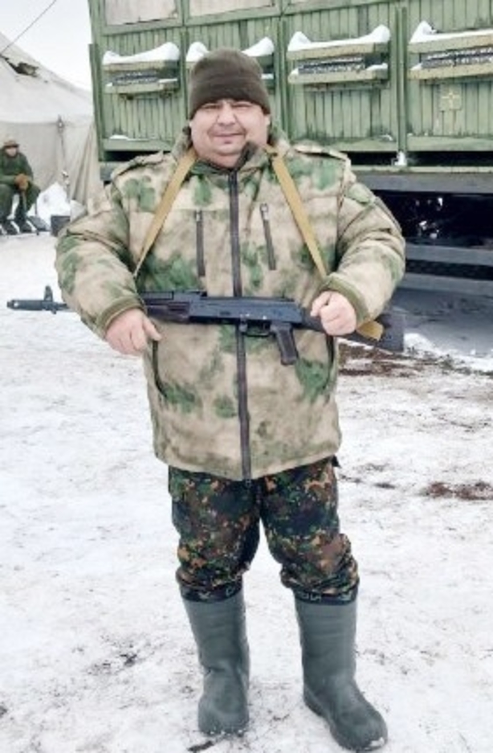 Риф Янибаев трудится на благо людей и страны