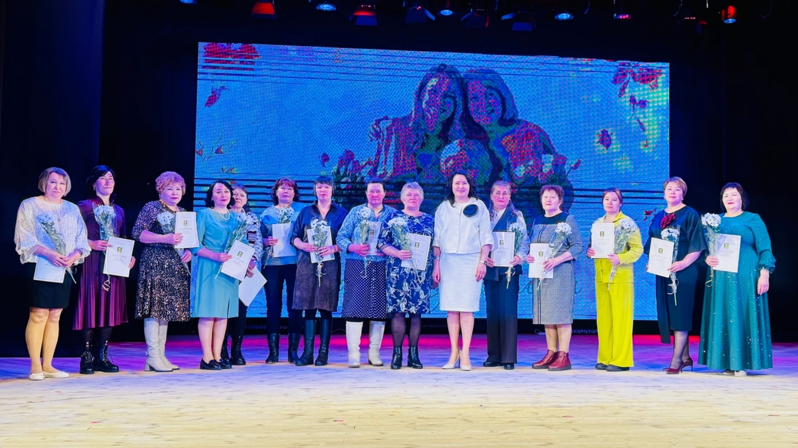 Әсә бәхетенән айырмаһын һеҙҙе