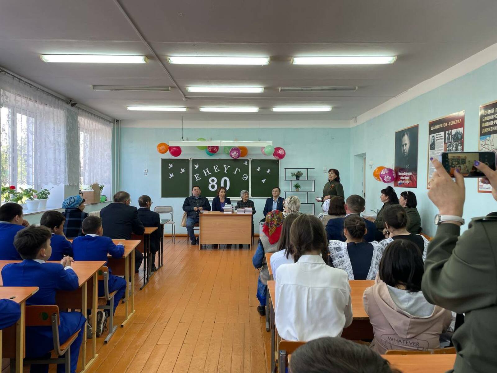 Яҡшымбәткә яҙыусылар килде