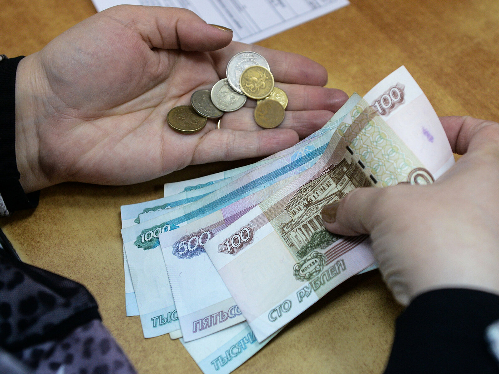 В Госдуме объяснили, почему россиянам нельзя резко повысить пенсии