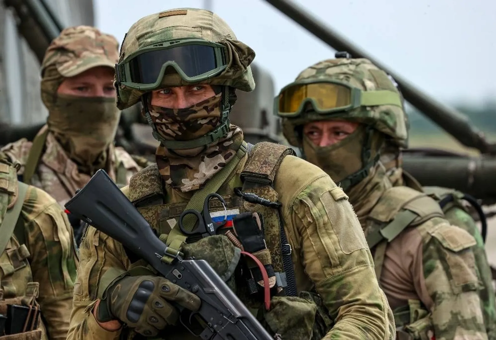 У мужчин появилась возможность встать на защиту интересов Родины