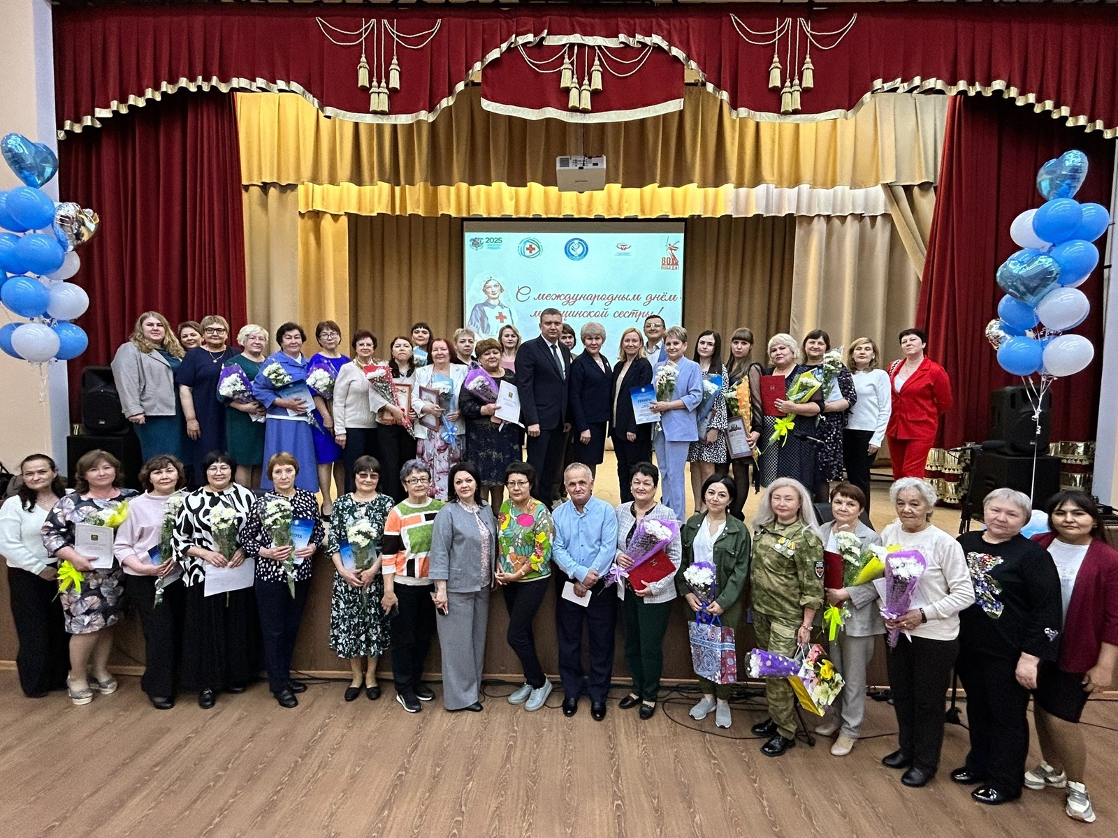 Благодарим медицинских сестер за неоценимый вклад в здравоохранение