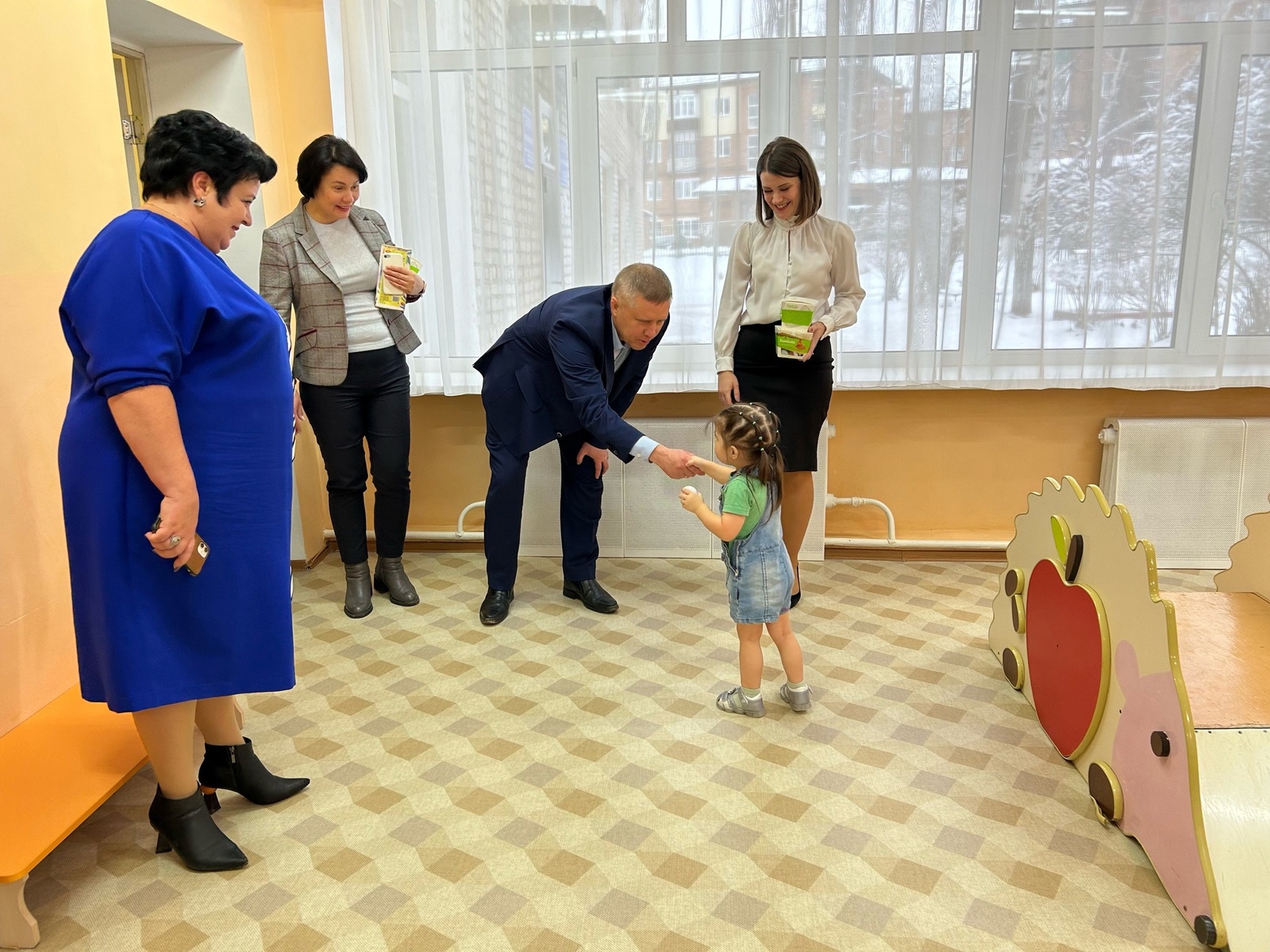 И.о. главы администрации г. Кумертау Олег Астахов посетил детский сад