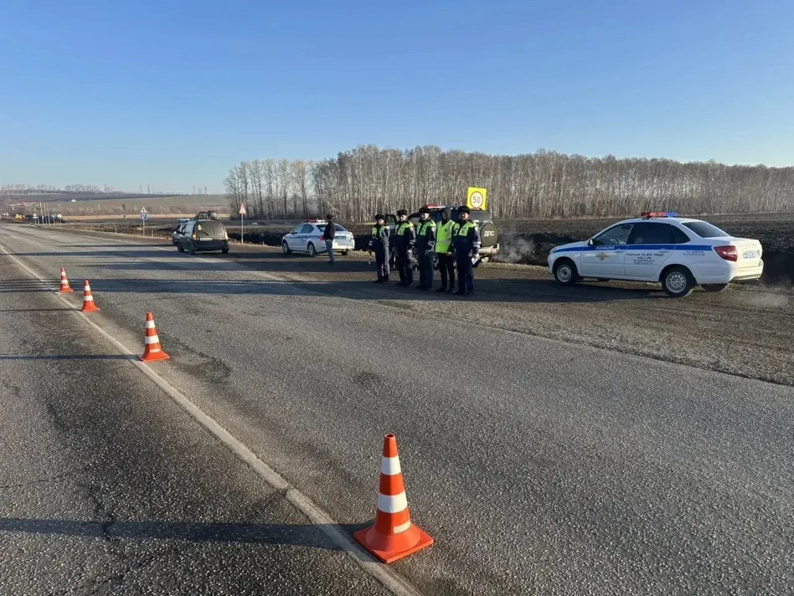На трассе Уфа-Оренбург проходят сплошные проверки водителей