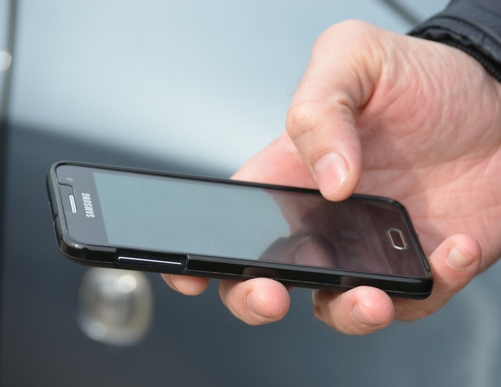 Житель Кумертау от имени бывшей жены создал аккаунт с ее интимными фото