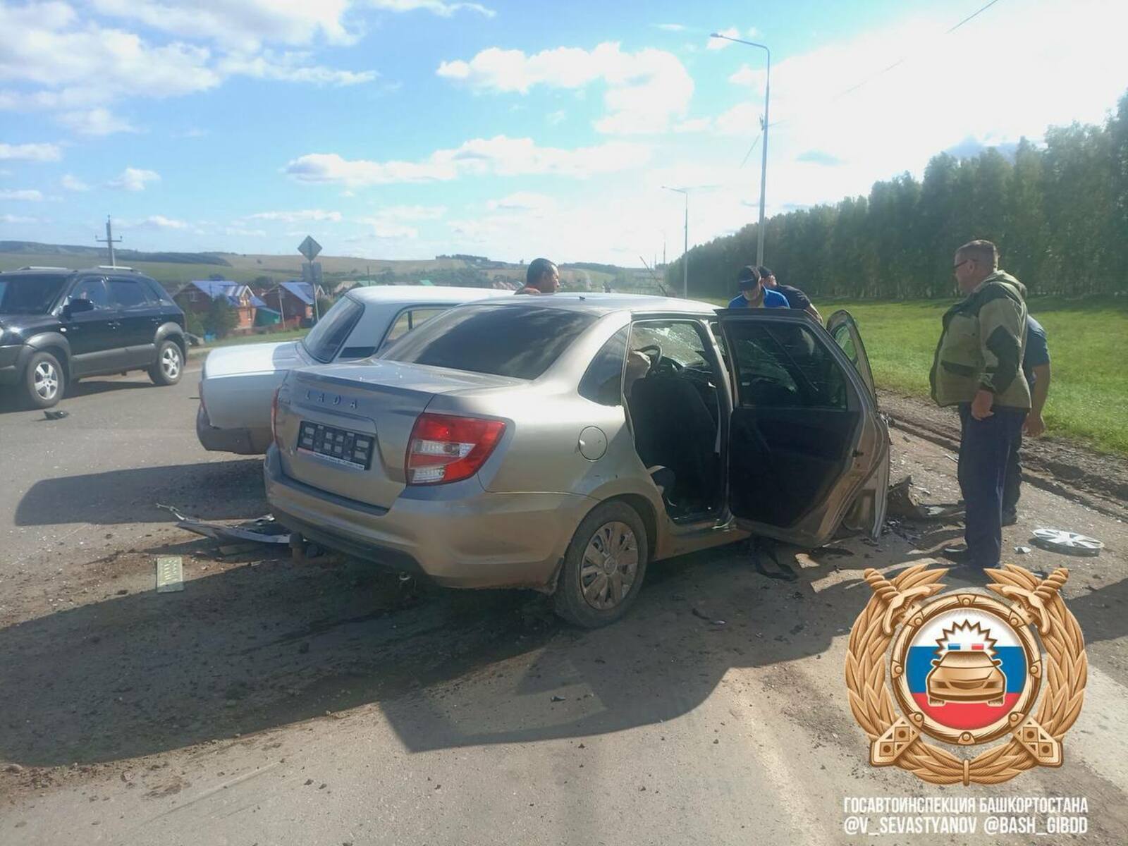 Водитель и его пассажир скончались до приезда скорой медицинской помощи
