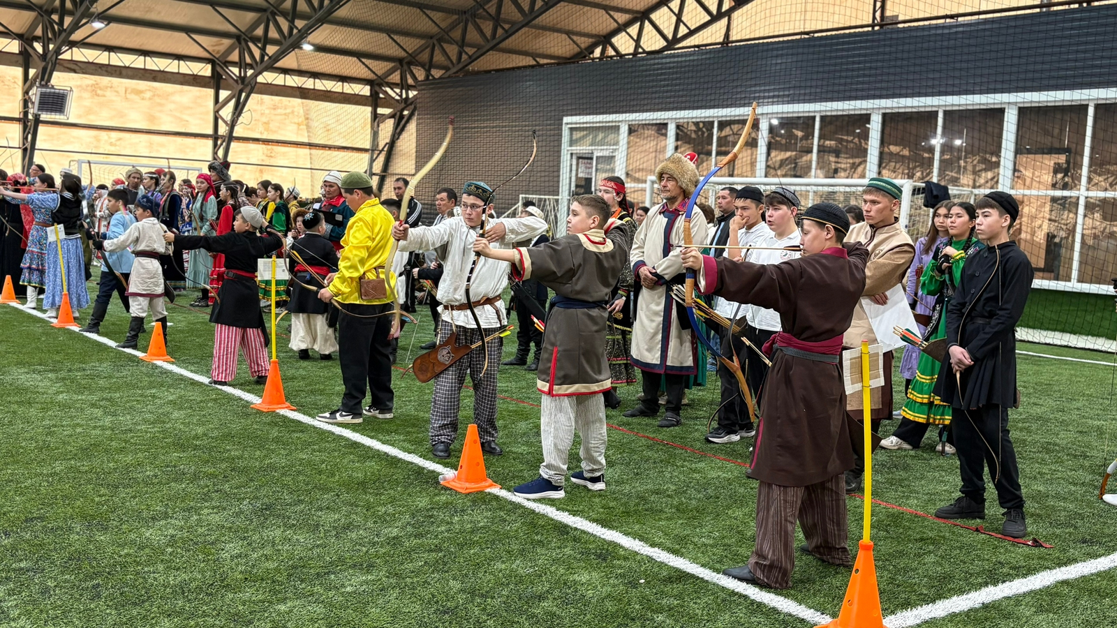 Меткость, история, отвага: как в Кумертау встречают юных лучников