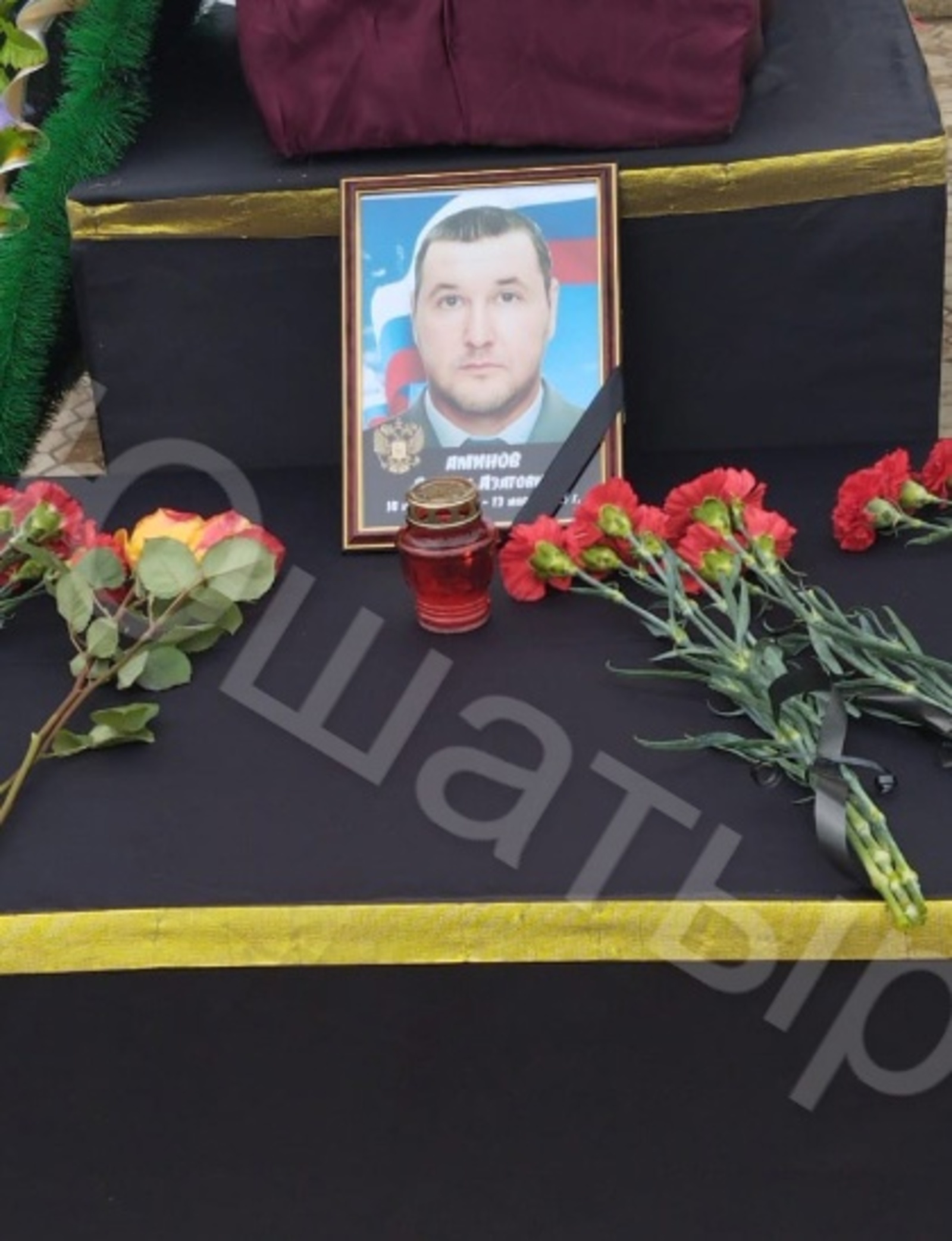 Түгелмәһен әсә йәштәре