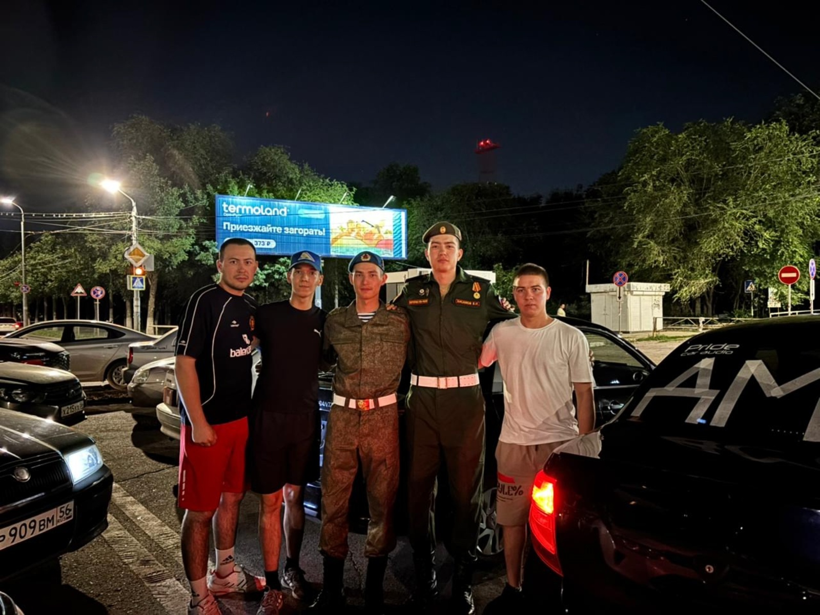 Ауылыбыҙға һалдат ҡайтты!