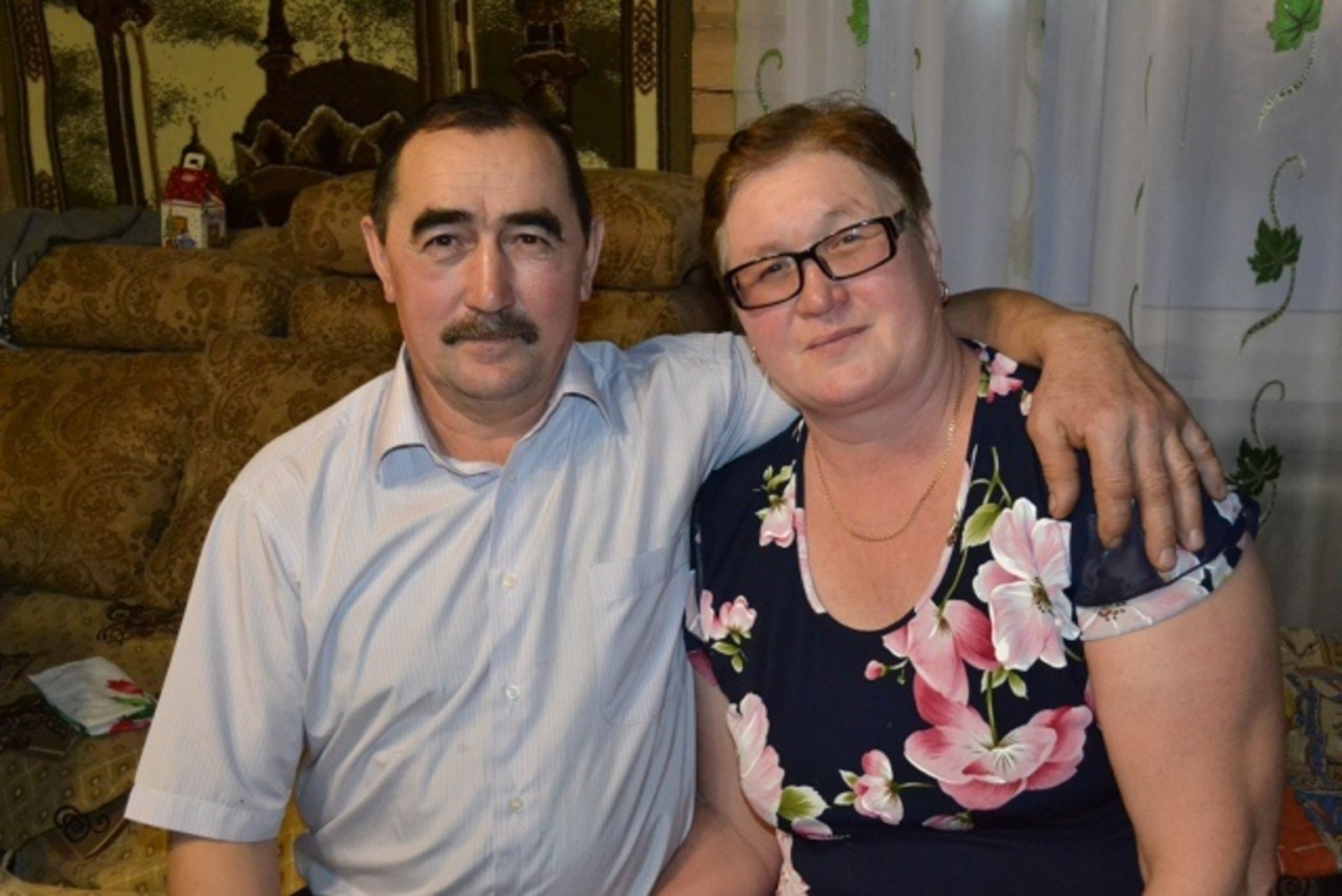 Һеҙ булғанға беҙ бәхетле