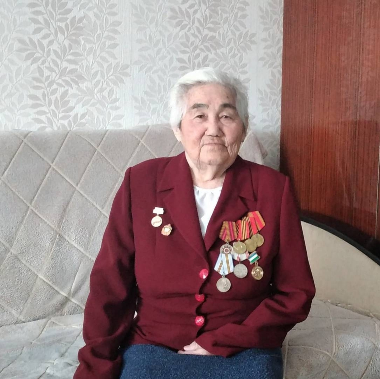 Ғәйепләп китмә, апай