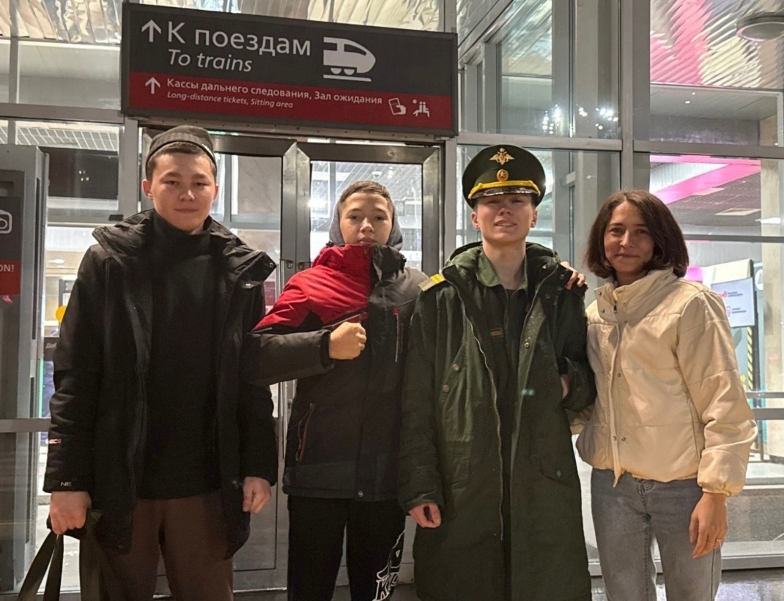 Ялсыҡай улдарын ҡаршы алды