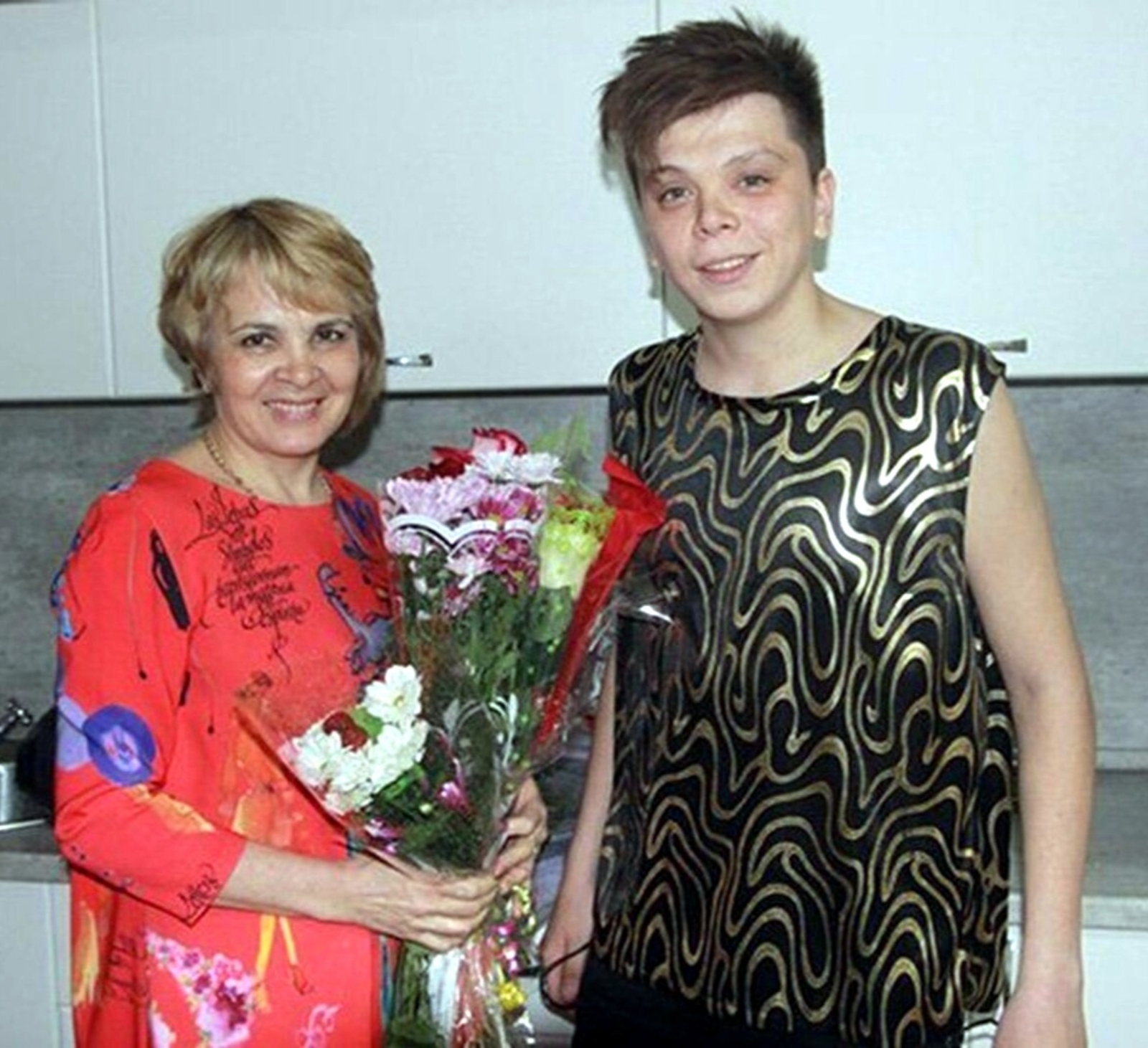 ЭЛВИН ГРЕЙ — КҮҢЕЛДӘРҘЕ ГРЕЙ