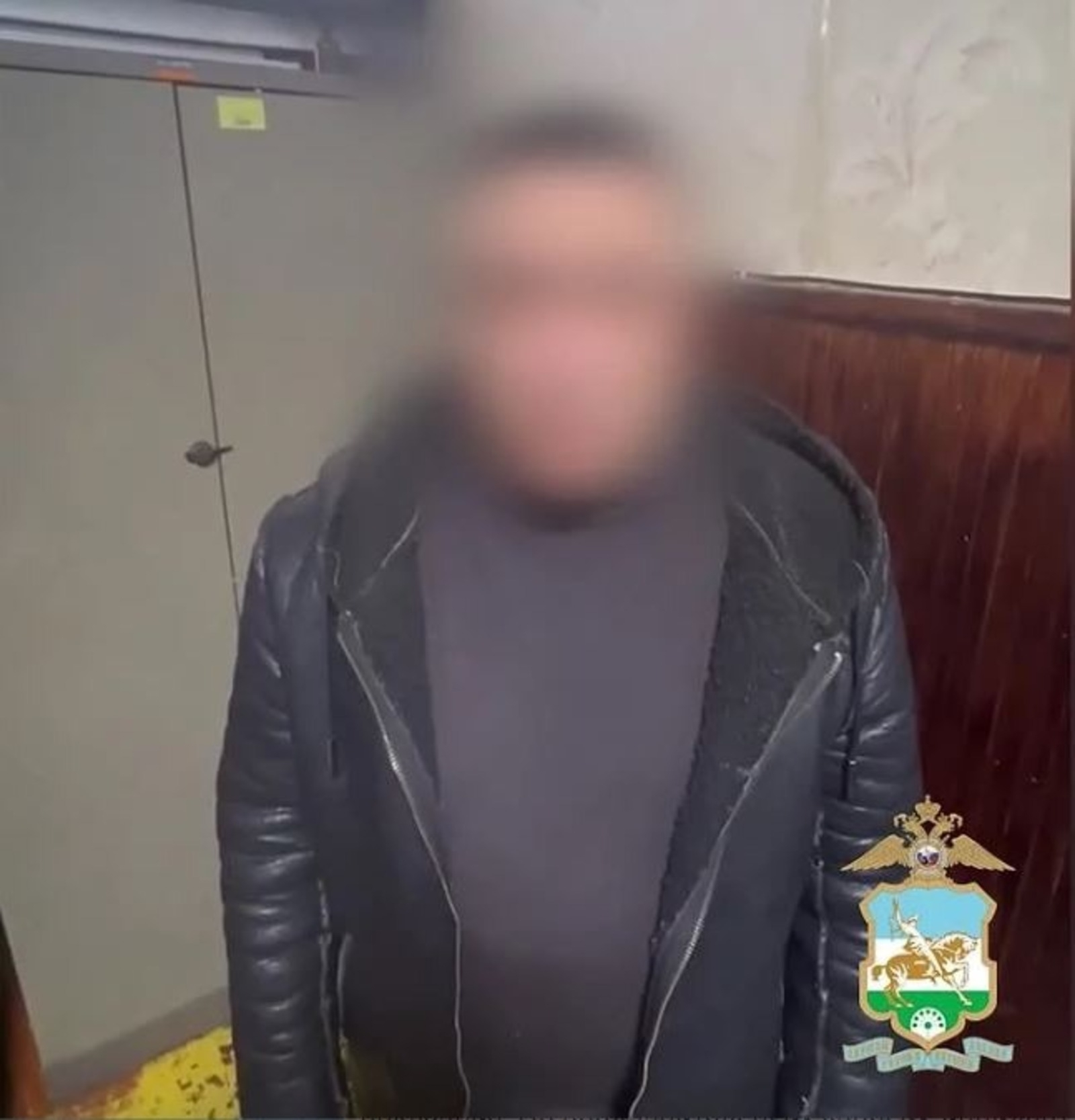 В Башкирии мужчина с ножом напал на приятеля