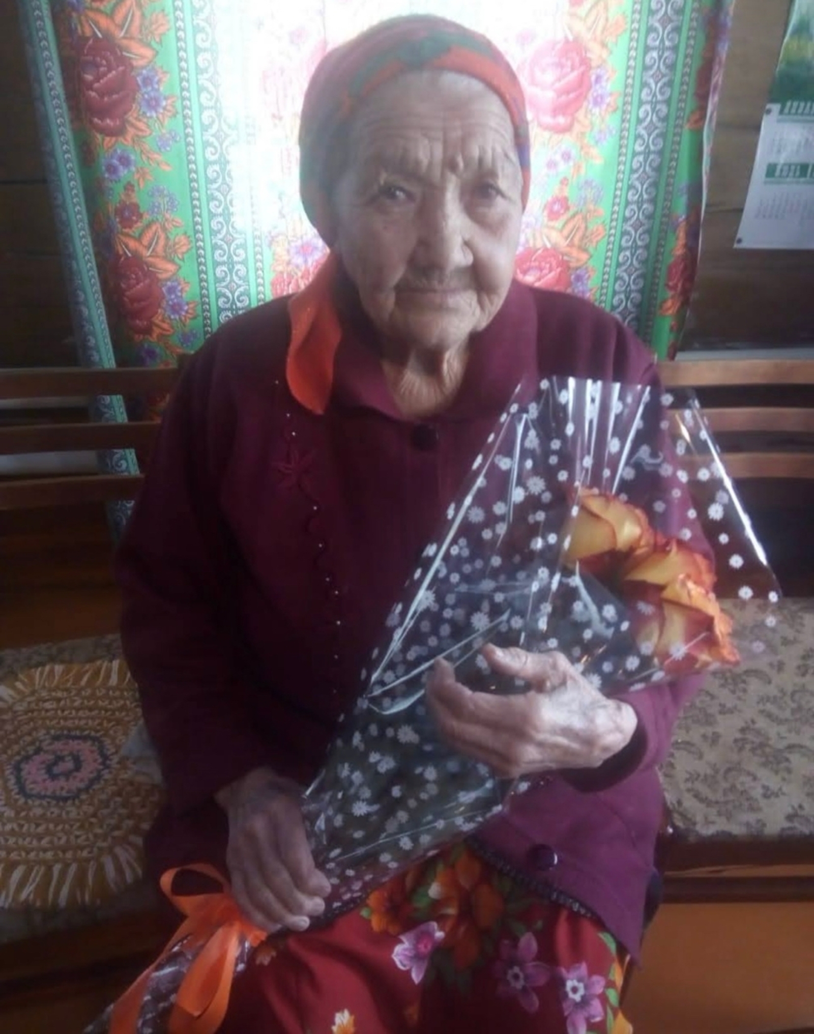 Ул йөрәгебеҙҙә мәңге йәшәйәсәк