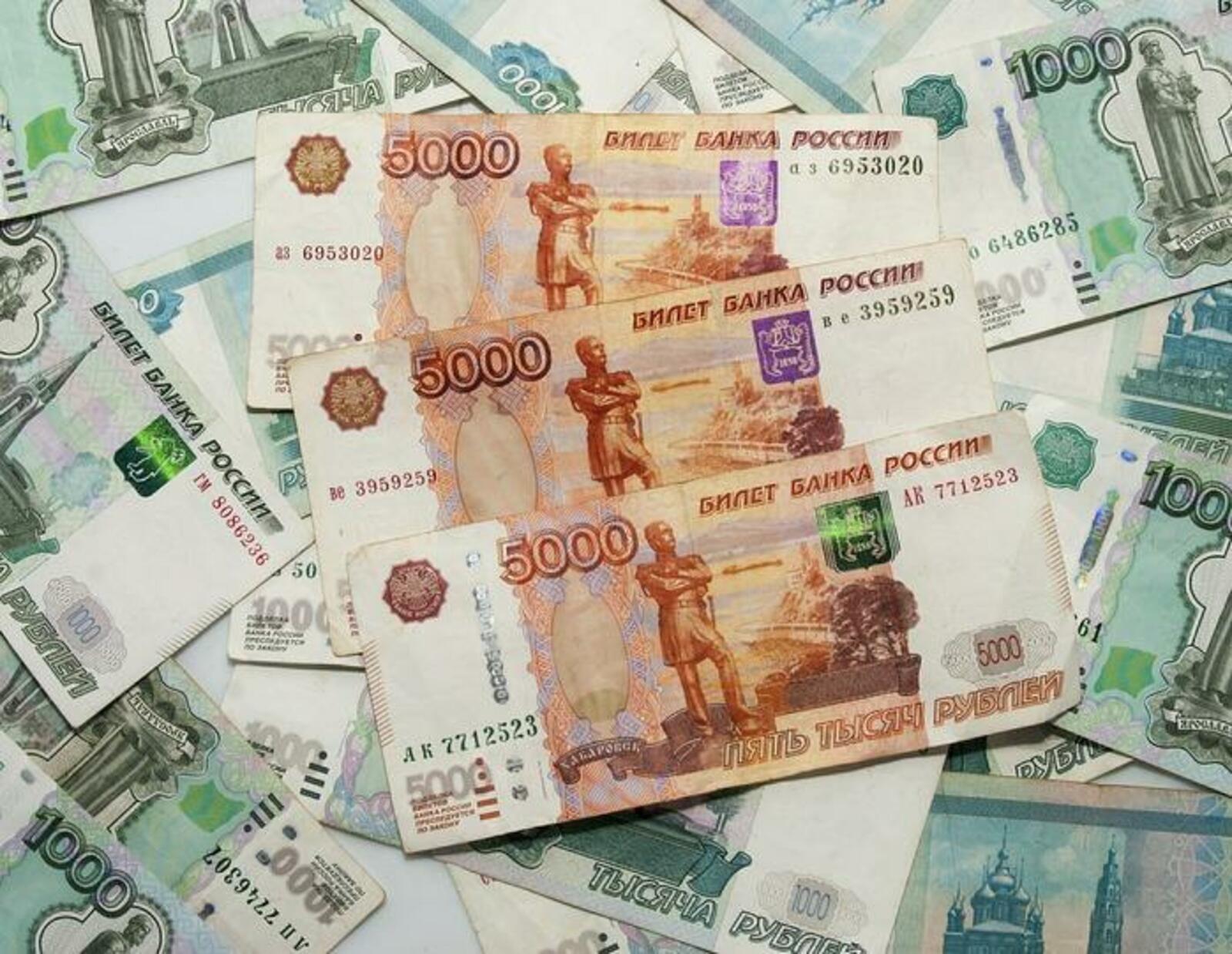 Радий Хабиров сообщил, что средняя зарплата в Башкирии превысила 40 тысяч рублей
