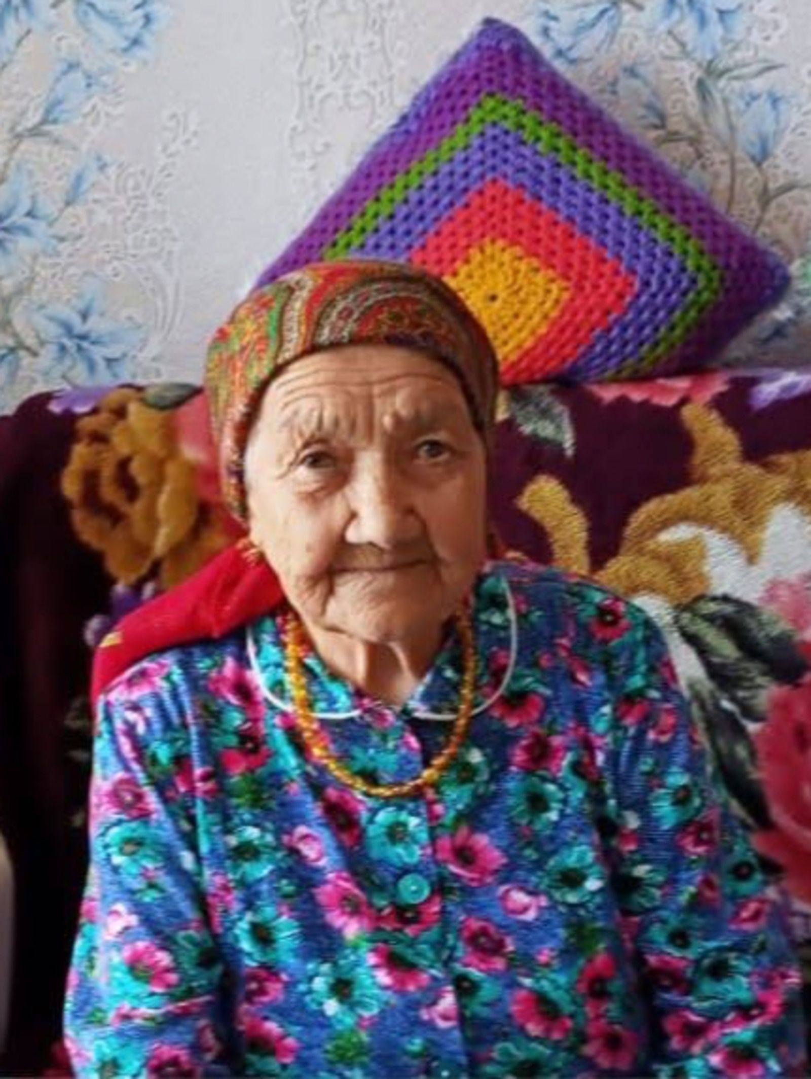 Беҙҙең менән булған һәр кемгә рәхмәтебеҙҙе еткерәбеҙ