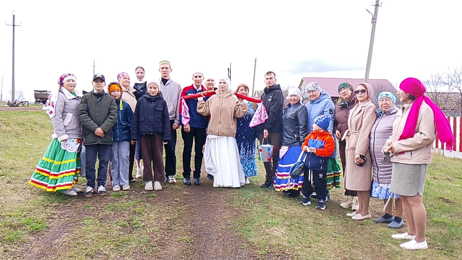 "Һыу юлы": Возрождение древних традиций на свадьбе в Новотаймасово