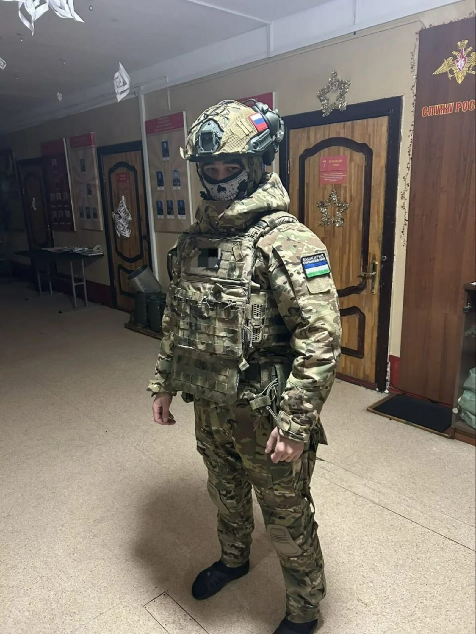 Мама каждый день она молится за него