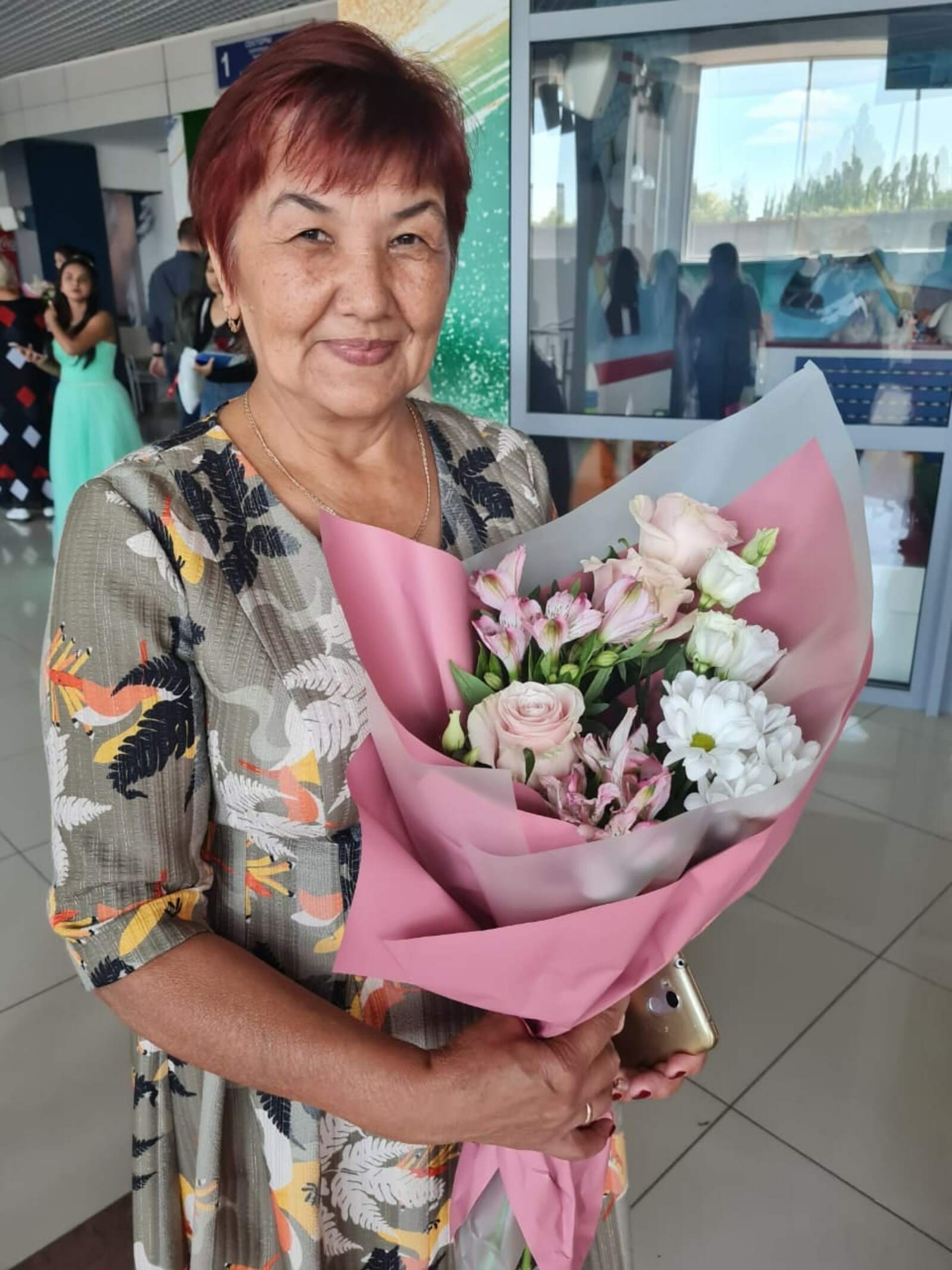 Ҡояштай оҙон ғүмер, аҡ бәхеттәр насип булһын