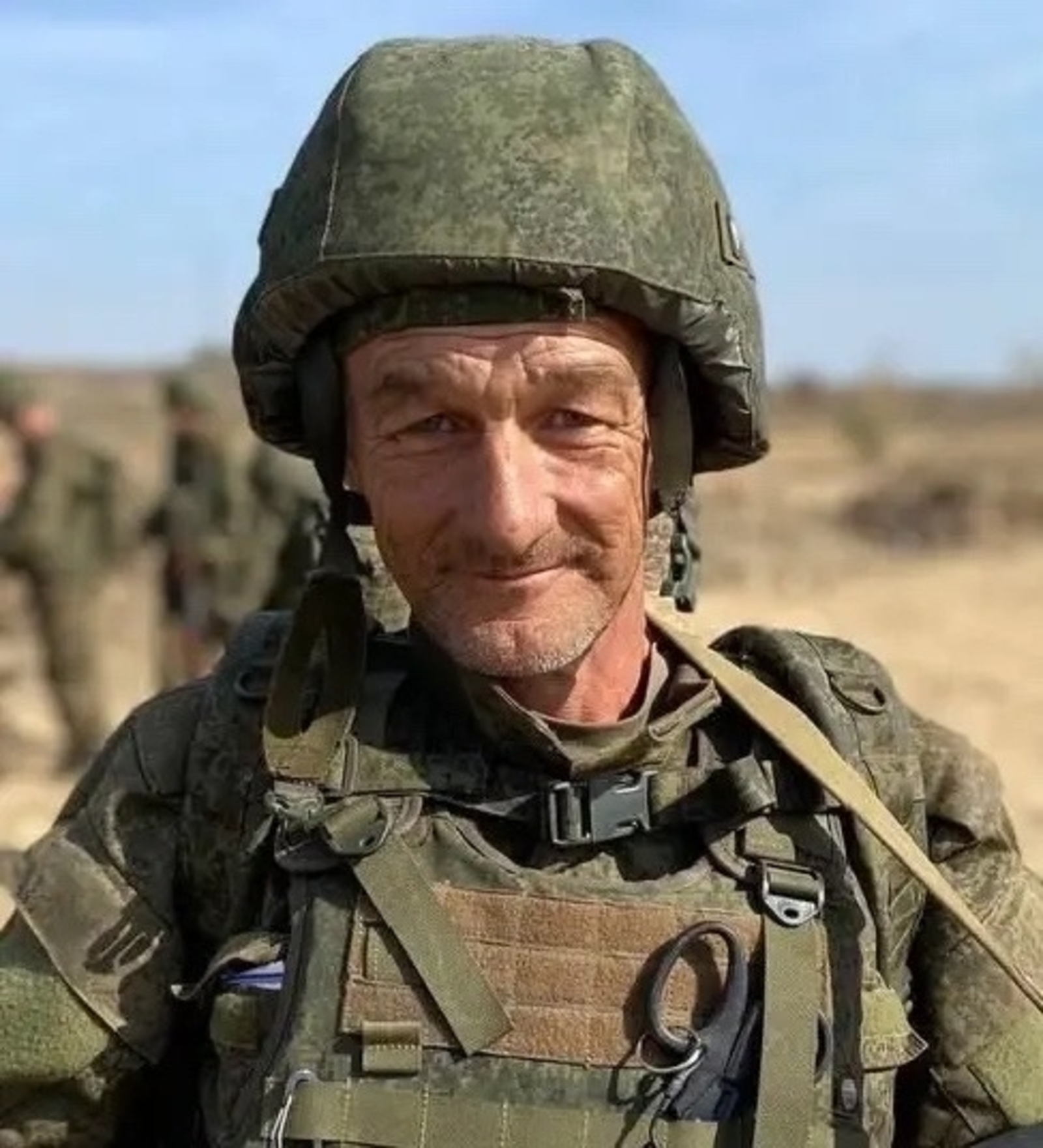 Тыуған тупрағыңа ҡайттың, Булат