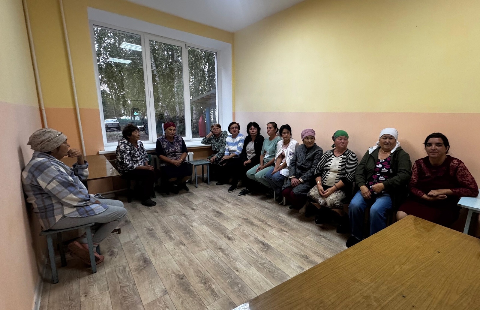 Мәктәбебеҙҙе япмағыҙ!