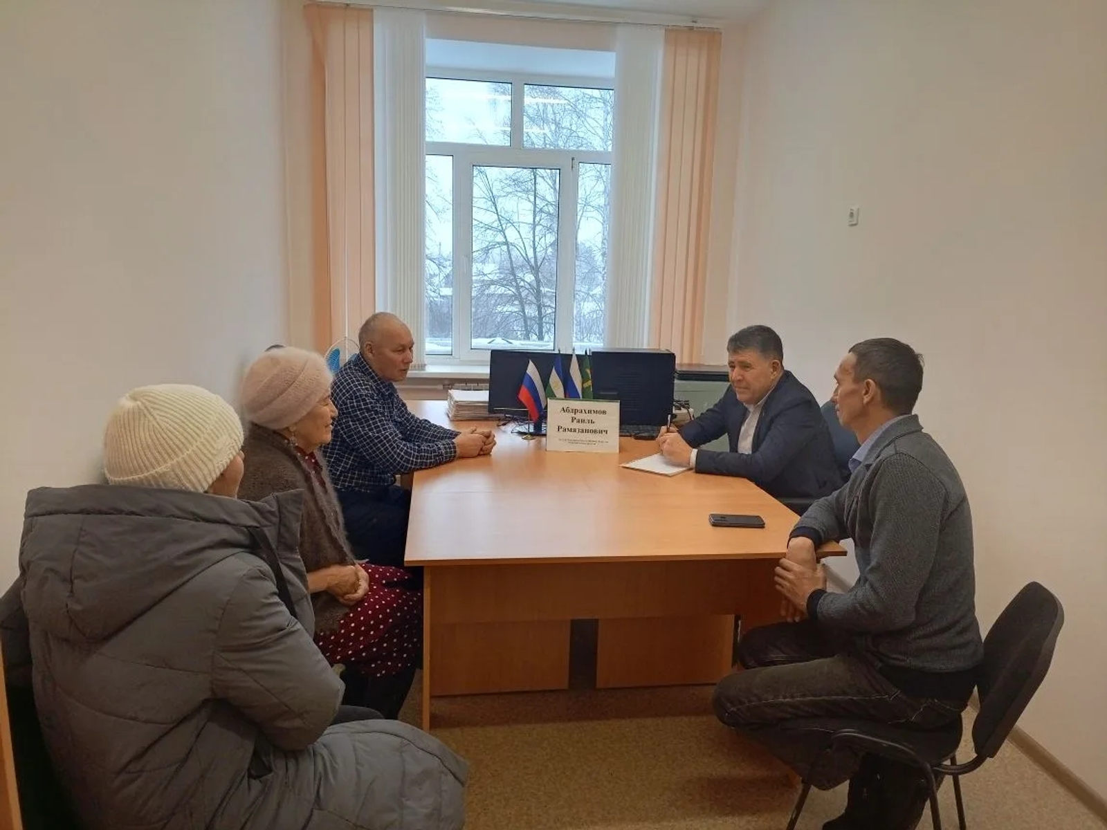 Ҡасҡан фельдшерҙы кире табығыҙ!