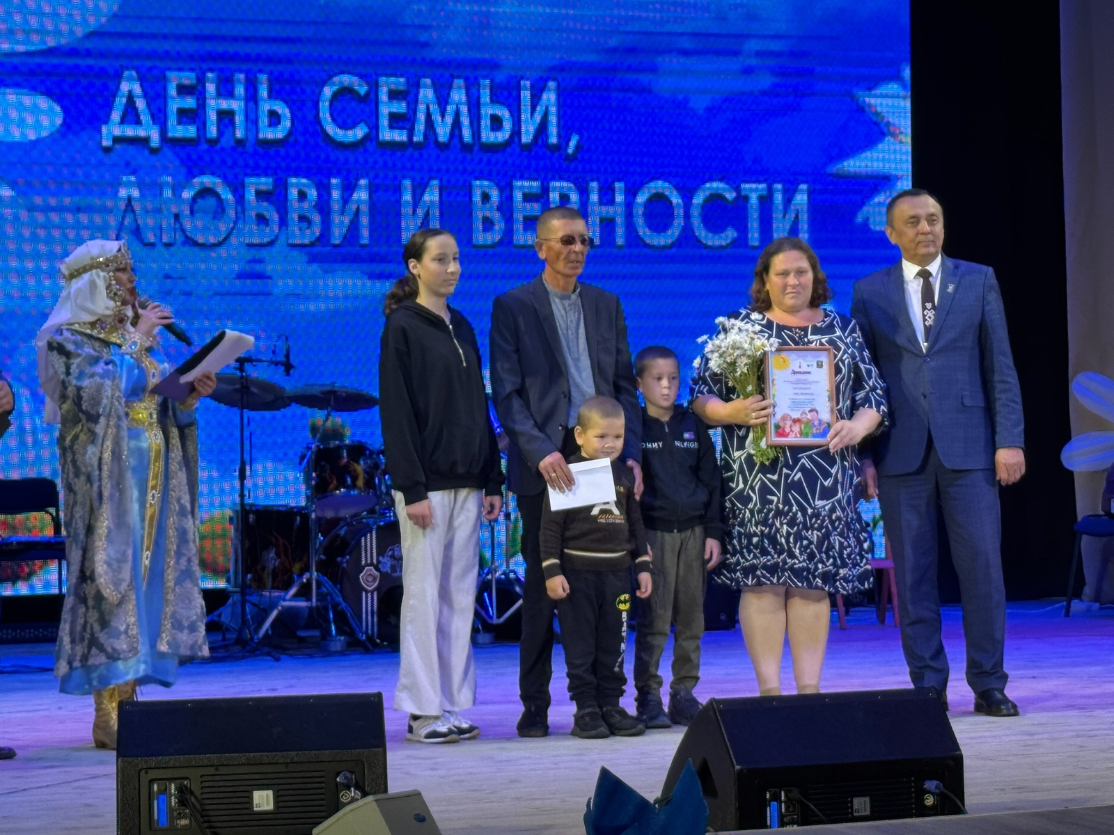 Многодетная семья Джекспаевых стала победителем