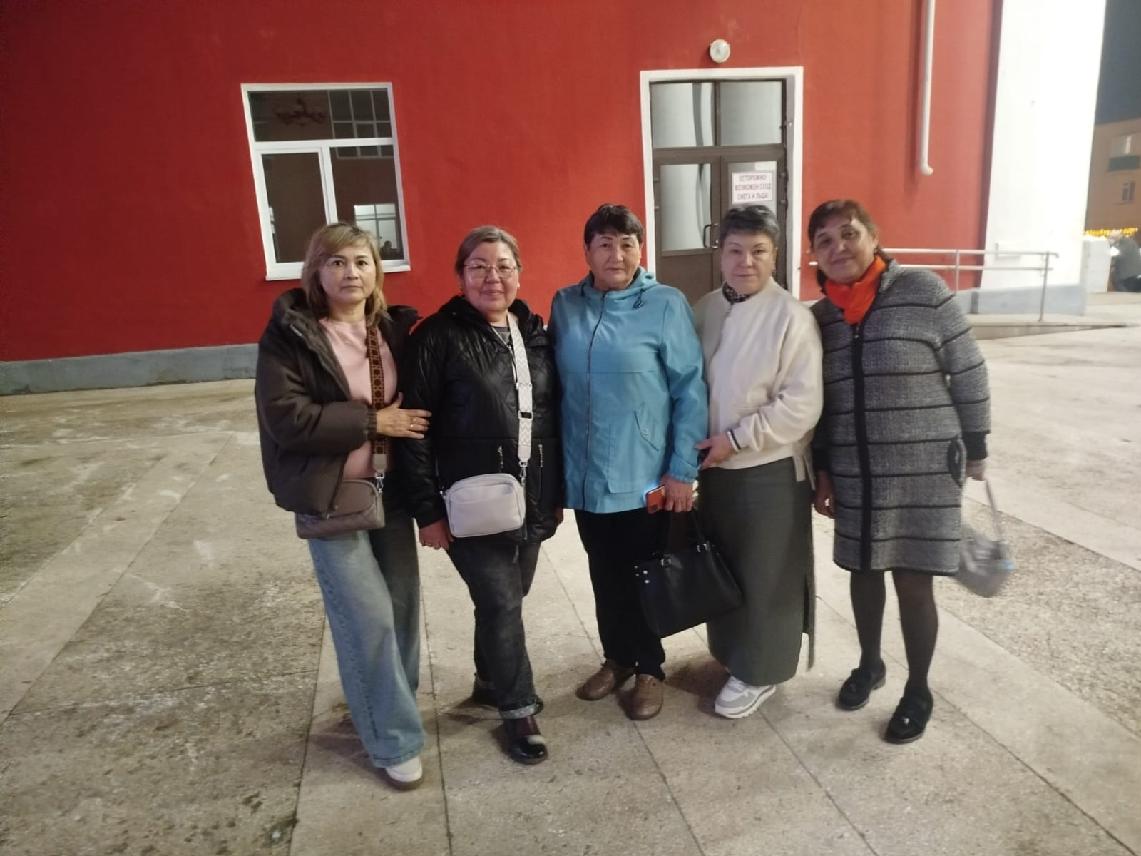 Күңелдә бер йыр яңғырай...