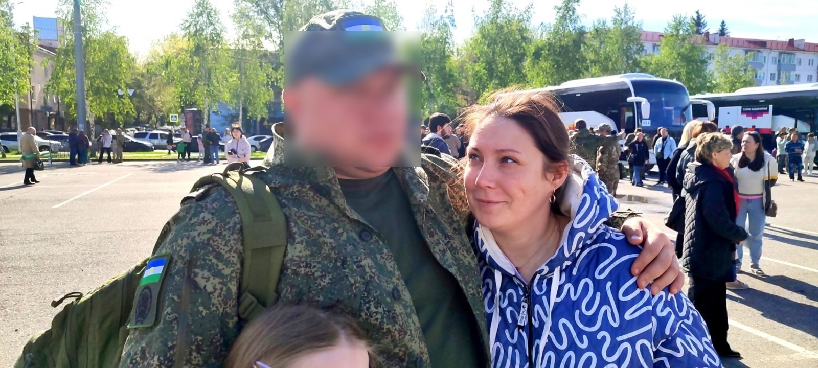 Врача из Кумертау провожали жена и дочь